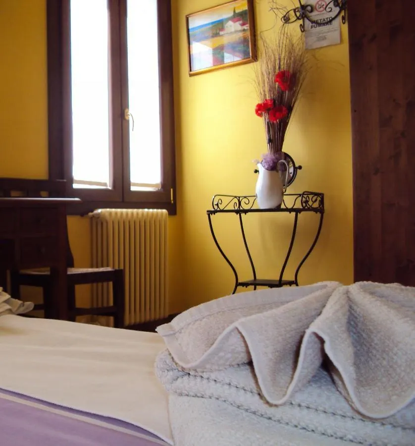 Casa Di Campagna B&B La Corte Ferrara 0*,